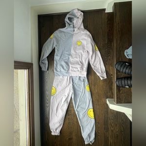 Smiley Samii Ryan Hoodie & Sweat Set